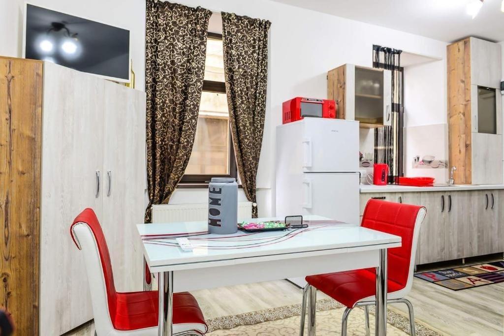 Mary Apartment Old Town براشوف المظهر الخارجي الصورة